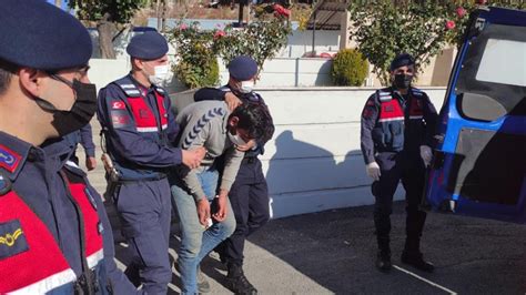 A­n­t­a­l­y­a­­d­a­ ­D­A­E­Ş­ ­o­p­e­r­a­s­y­o­n­u­:­ ­4­ ­g­ö­z­a­l­t­ı­